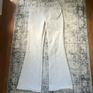 Abercrombie & Fitch Vintage Flare High Rise Jean